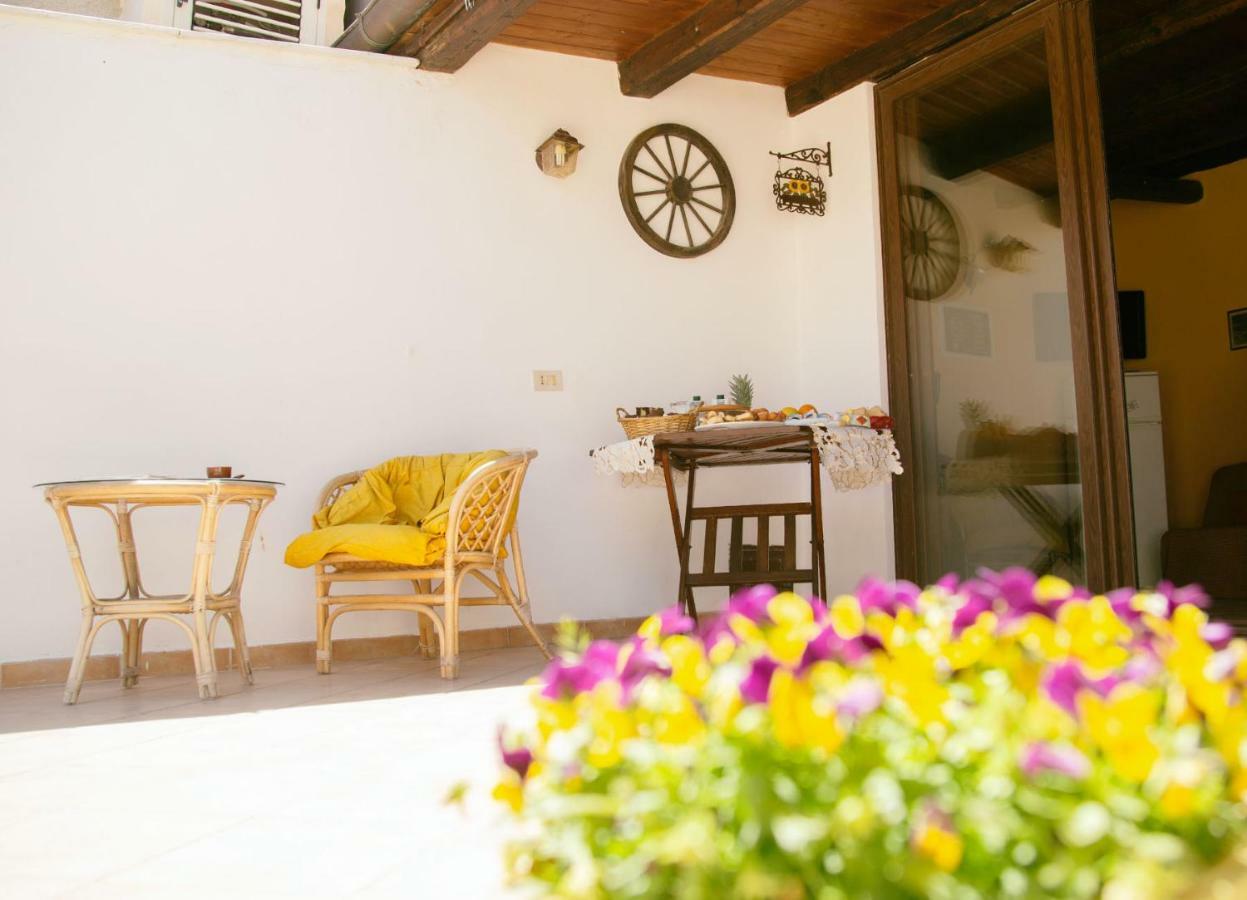 B&B Il Girasole Balestrate Εξωτερικό φωτογραφία